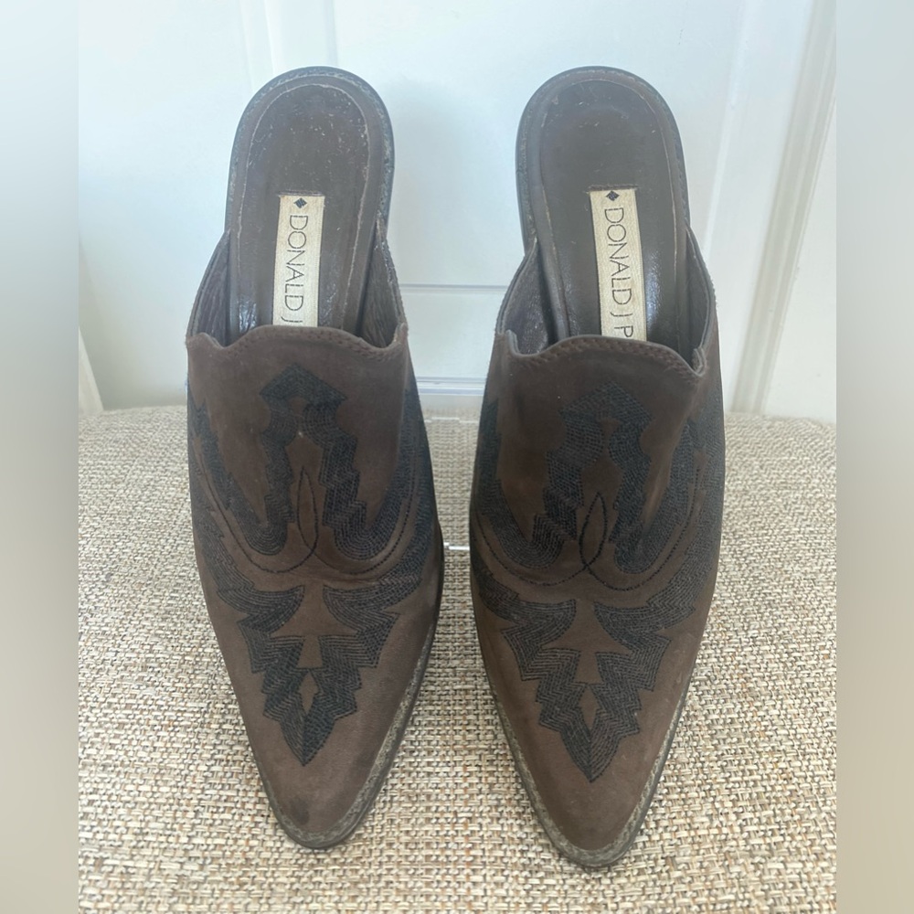 Donald J. Pliner Brown Suede Embroidered  Western Mules Couture  Clogs Size 5.5